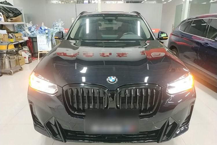 Used BMW iX3 2022 Updated Leading Version
