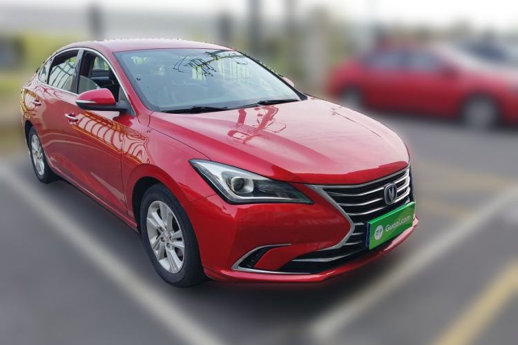 Used CHANGAN Eado 2019 1.6L GDI Manual Value Edition China VI Standard Front Right 45 Deg