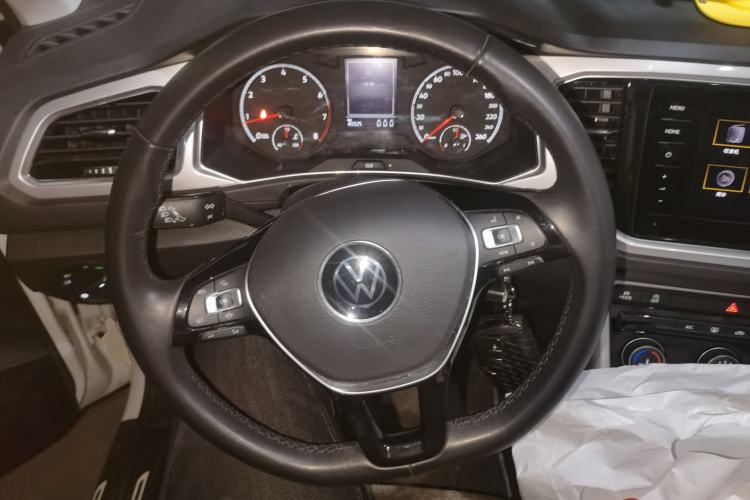 Used Volkswagen T-ROC 2021 280TSI DSG Two-Wheel Drive Elite Connect Edition
