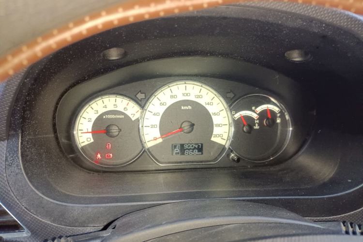 Used Wuling Hongguang 2014 1.5L S Automatic Comfort Edition Instrument Cluster