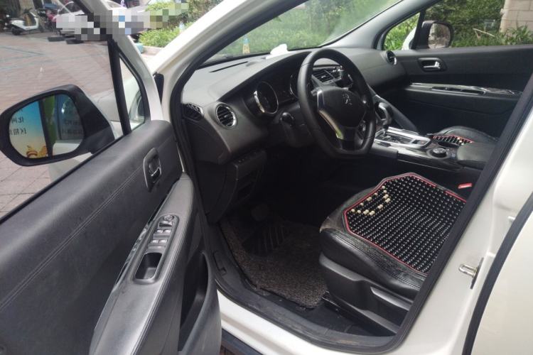 Used Peugeot 3008 2015 1.6THP Automatic Classic Edition