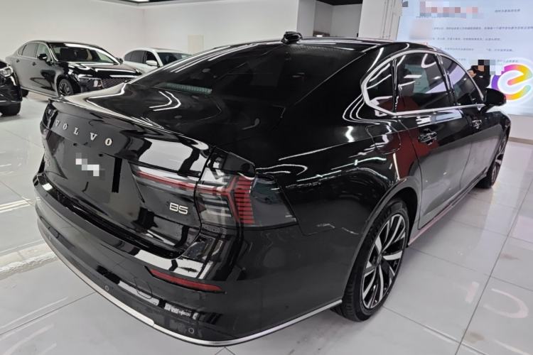 Used Volvo S90 2026 B5 Zhiyi Luxury Edition