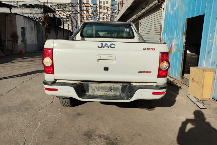 Used JAC T6 2020 2.0T Diesel Two-Wheel-Drive Elite Version Long Wheelbase China VI Emission Standard HFC4DB2-2E
