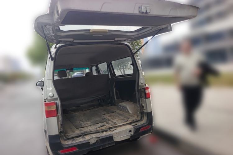 Used Jinbei Hiace X30 2021 1.5L Standard Model Central Air-Conditioned Bus China VI Emission Standard SWC15M