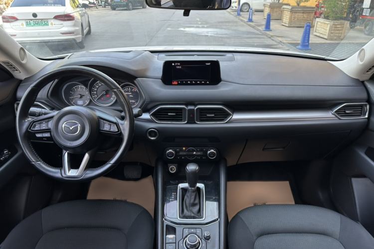 Used Mazda CX-5 2020 2.0L Automatic Two-Wheel Drive Smart Version
