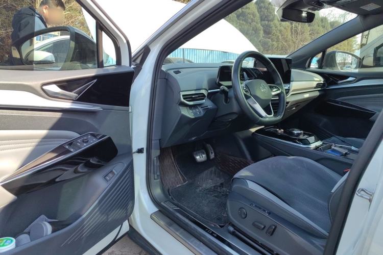 Used Volkswagen ID.4 CROZZ 2021 Long-Range Lite PRO Two-Wheel Drive Version