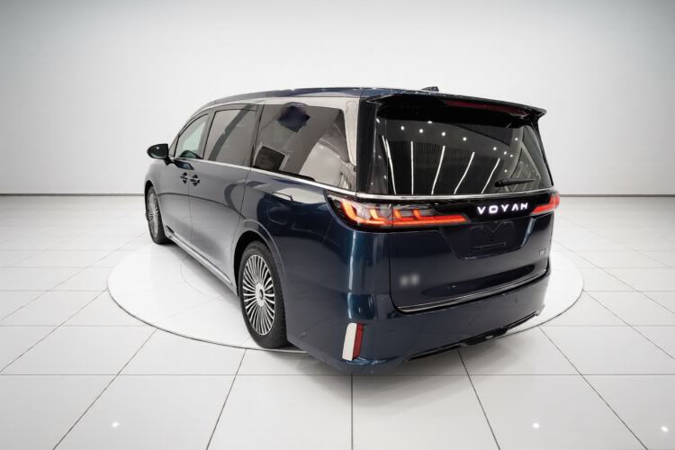Used VOYAH Dream 2025 PHEV Four-Wheel-Drive Flagship Kunpeng Edition Rear Left 45 Deg