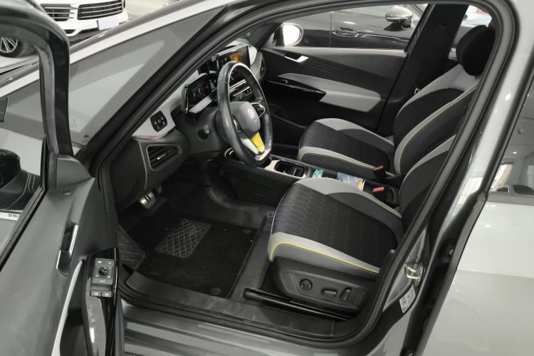 Used Volkswagen ID.3 2022 Pro Smart Edition Driver Seat