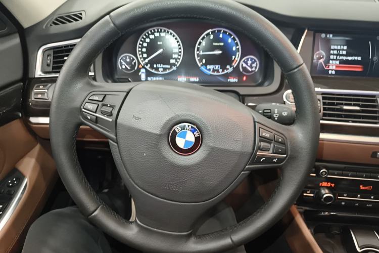 Used BMW 5 Series GT 2014 528i Leading Model