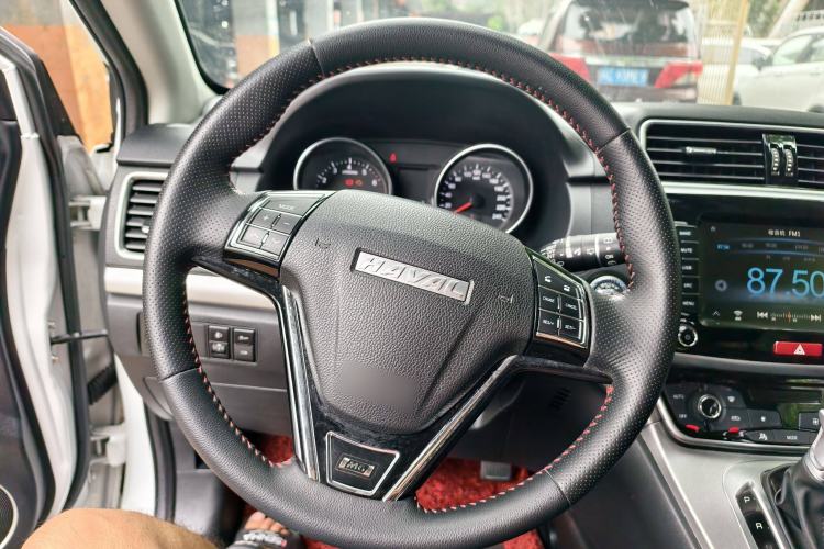 Used Haval M6 2019 1.5T DCT Two-Wheel Drive Elite Version China VI Standard
