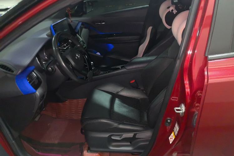 Used Toyota IZOA 2018 2.0L Yichi Edition China V Standard