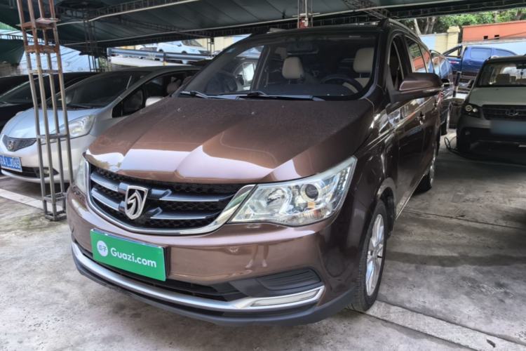 Used Baojun 730 2016 Revised 1.5L Manual Standard Version 7 Seats China V Emission Standard
