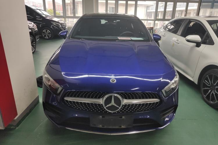 Used Mercedes-Benz A-Class 2020 Restyled A 200 L Sport Sedan Fashion Version Front