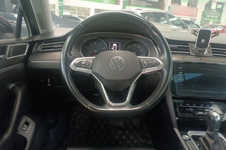 Used Volkswagen Magotan 2020 330TSI DSG Leading Model Steering Wheel