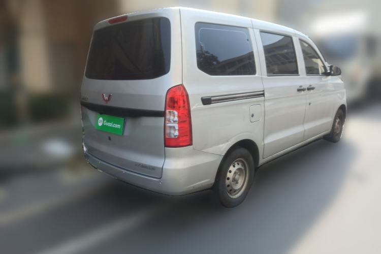 Used Wuling Hongguang V 2022 1.5L Jingqu Edition Electric-Assist LAR
