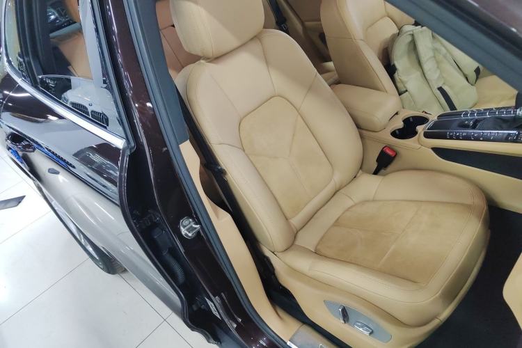 Used Porsche Macan 2017 Macan 2.0T
