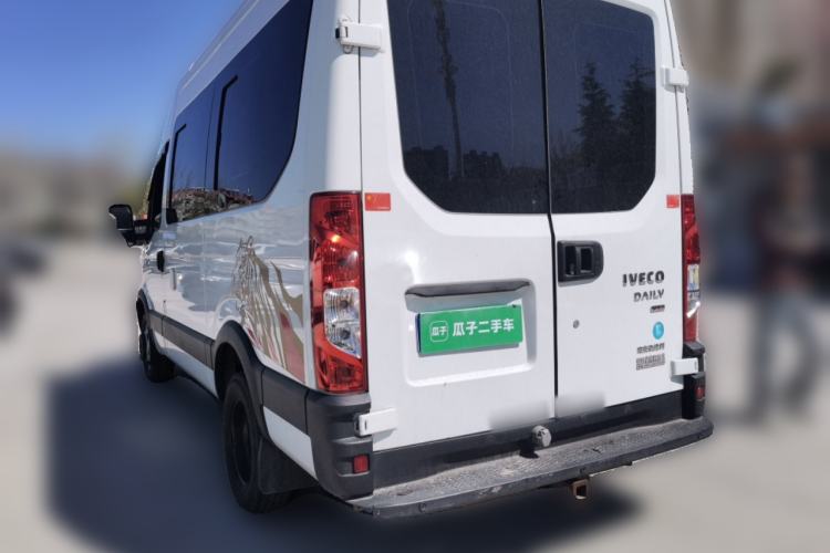 Used Iveco Eurocargo 2021 2.0T Manual Super Rui Long Wheelbase Short Overhang High Roof Side-Sliding Door F1A Rear Left 45 Deg