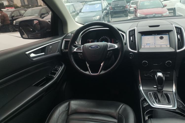 Used Ford Edge 2018 EcoBoost 245 Two-Wheel-Drive Titanium 7-Seater China V Standard