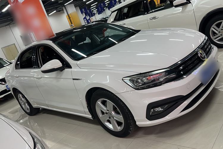 Used Volkswagen Lamando 2019 230TSI DSG Fashion Edition China VI