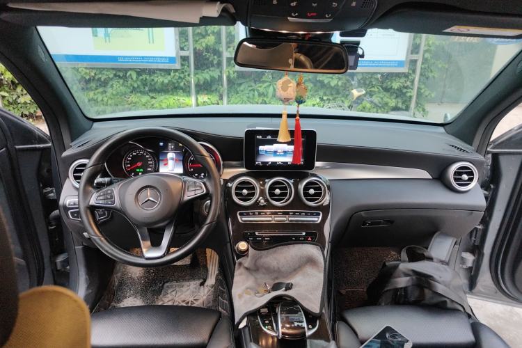 Used Mercedes-Benz GLC 2019 Facelift GLC 260 L 4MATIC Luxury Model