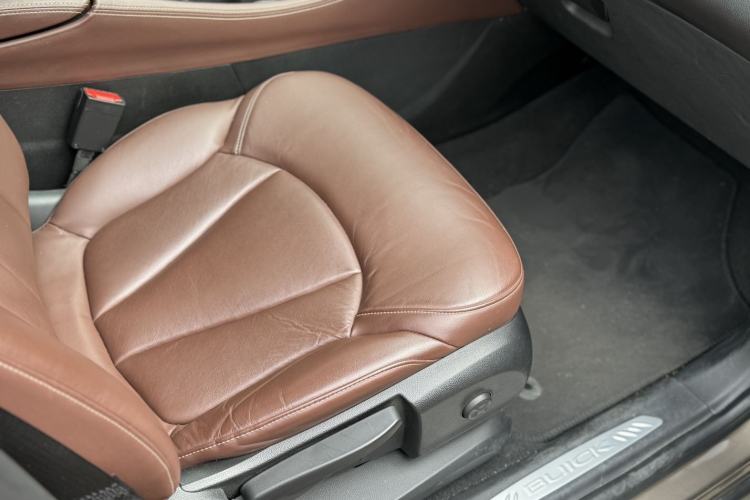 Used Buick Envision 2015 20T Two-Wheel-Drive Elite Model
