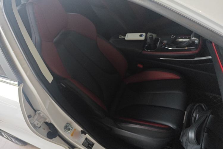 Used Oshan X5 2021 1.5T DCT Prestige Edition
