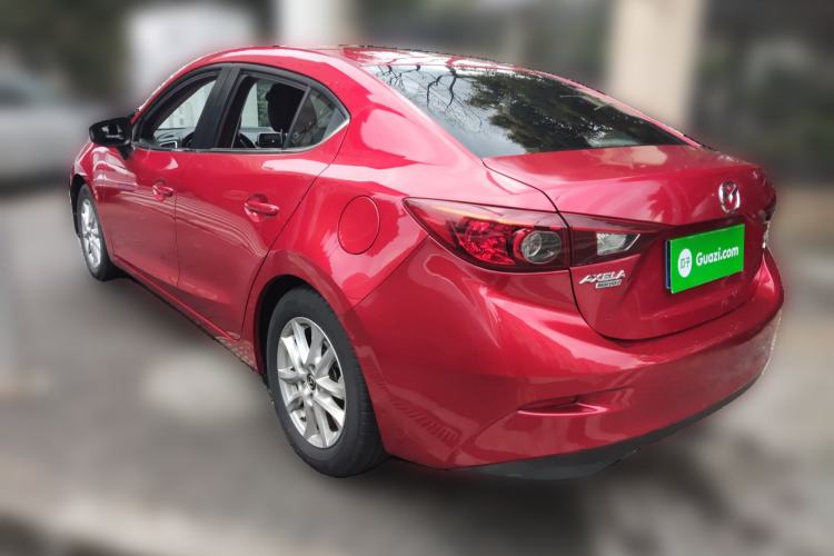 Used Mazda 3 Axela 2016 Sedan 1.5L Automatic Comfort Model
