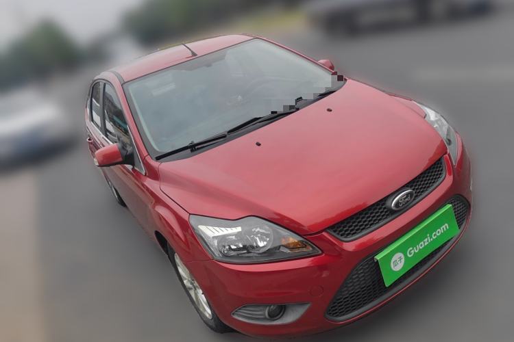 Used Ford Focus 2013 Hatchback Classic 1.8L Automatic Base Model Front Right 45 Deg