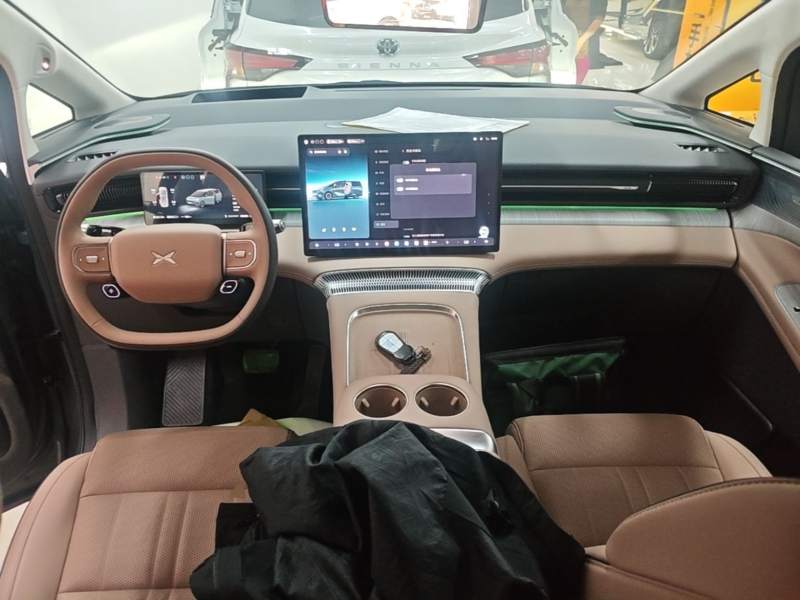Used XPeng X9 2026 Model—Range-Extended Version 1602 Ultra — 9