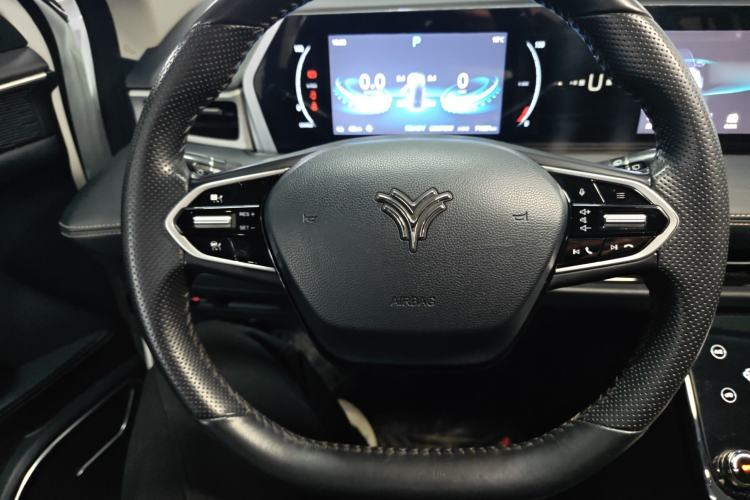 Used NETA U 2022 Pro 400 Comfort Edition