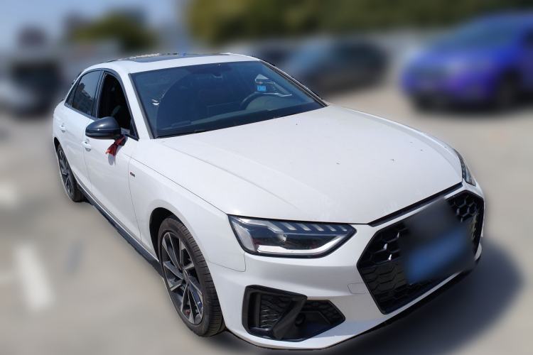 Used Audi A4L 2023 40 TFSI Luxury Dynamic Model Front Right 45 Deg