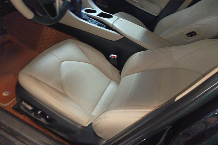 Used Toyota Avalon 2023 2.0L Luxury Edition
