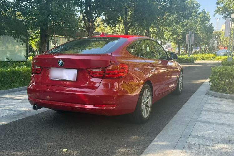 Used BMW 3 Series GT 2014 320i Leading Model