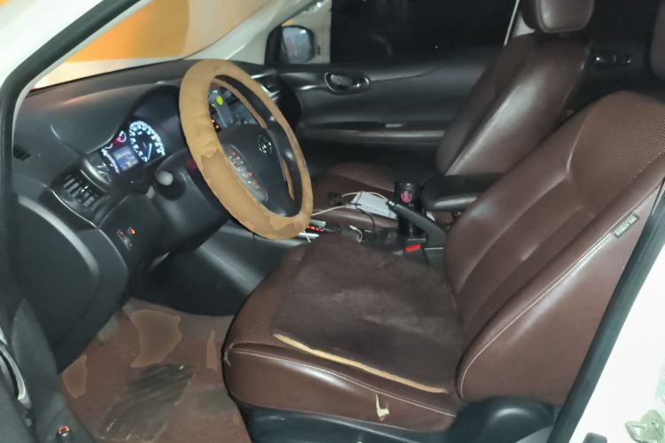 Used Nissan Tiida 2014 1.6L CVT Cool Cafe Edition Left Front Seat