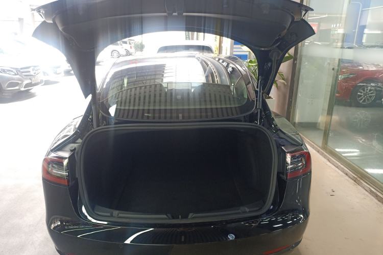 Used Tesla Model 3 2022 Rear-Wheel-Drive Version Trunk