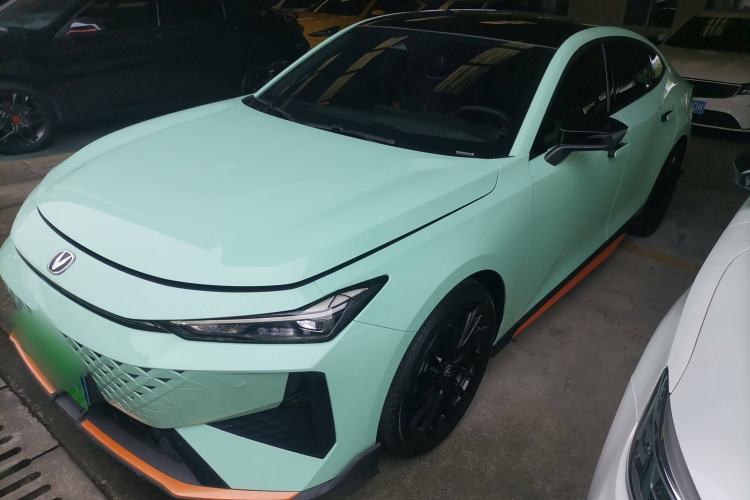 Used Changan UNI-V 2024 1.5T Prestige Edition