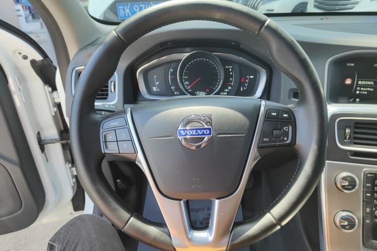 Used Volvo S60 2016 S60L T4 Zhiyuan Edition