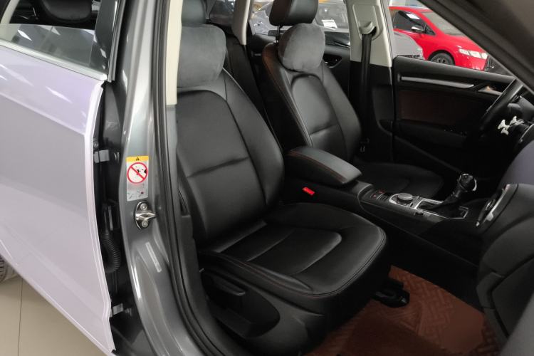 Used Audi A3 2014 Sportback 35 TFSI Automatic Style Edition Right Front Seat