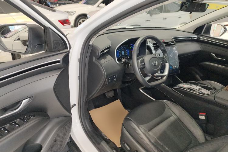 Used Hyundai Tucson 2023 Tucson L 1.5T Automatic Two-Wheel Drive DLX Luxury Edition
