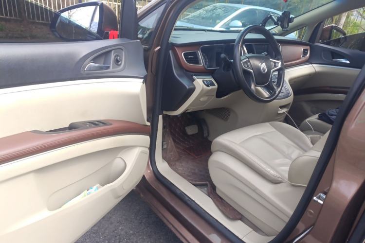 Used Buick GL8 2018 28T Luxury Model China VI Standard