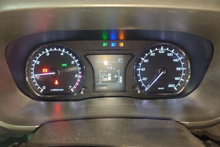 Used Oshan X70A 2019 1.5L Manual Standard Version China VI