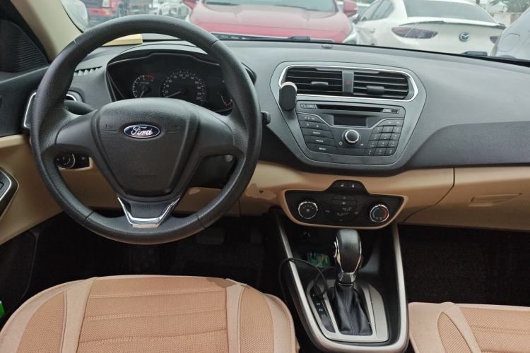 Used Ford Escort 2015 1.5L Automatic Comfort Edition
