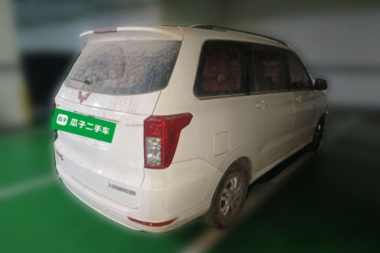 Used Wuling Hongguang 2019 1.5L S Comfort Edition China VI LAR