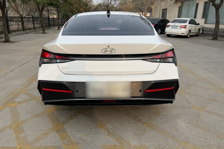 Used Hyundai Elantra 2023 1.5L CVT GLX Elite Edition
