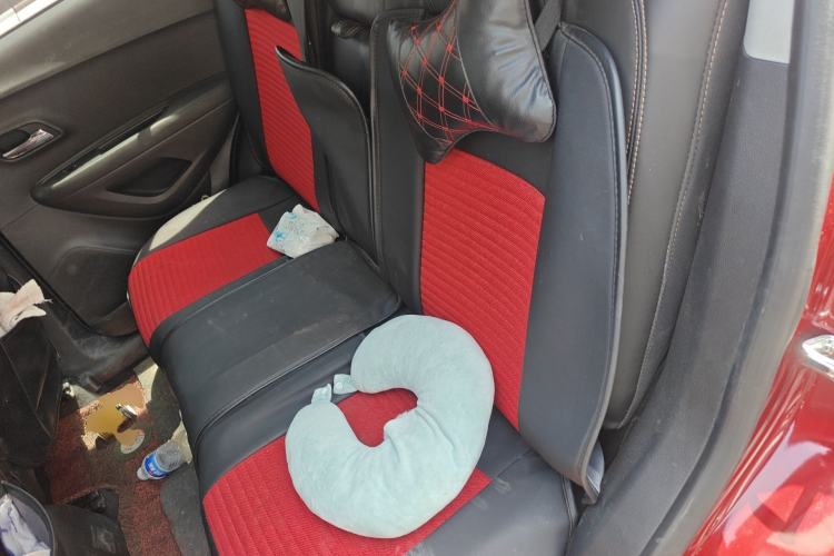 Used Chevrolet Trax 2017 1.4T Automatic Two-Wheel Drive Luxury Version Left Rear Seat