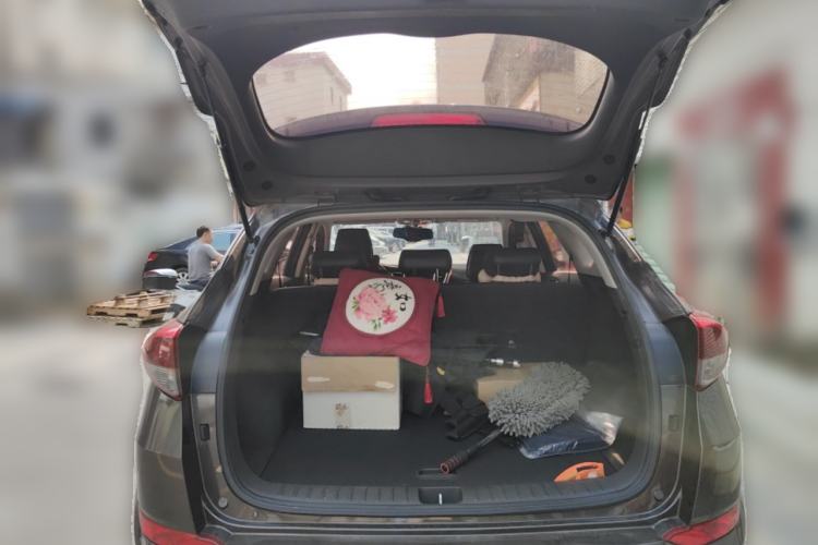 Used Hyundai Tucson 2015 1.6T Dual-Clutch Two-Wheel-Drive Smart Model
