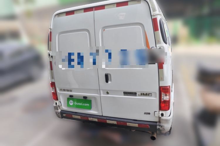 Used JMC Transit 2017 2.8T Commercial Version Short Wheelbase Mid-Roof 3-Seater JX493