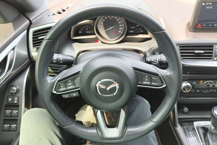 Used Mazda CX-4 2018 2.5L Automatic 4x4 Skyactiv GT Sport Edition China V Standard
