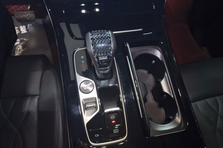 Used GAC Trumpchi M8 2024 Master Series 400T Ultimate Edition Gear Lever