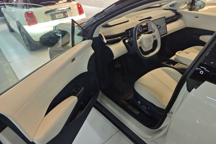 Used Zeekr X 2025 Four-Seater Rear-Drive Cube Version Driver Seat